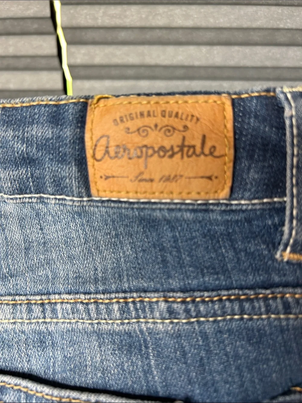 Aeropostale‎ Women's Blue Skinny Jeans with Distressed Details